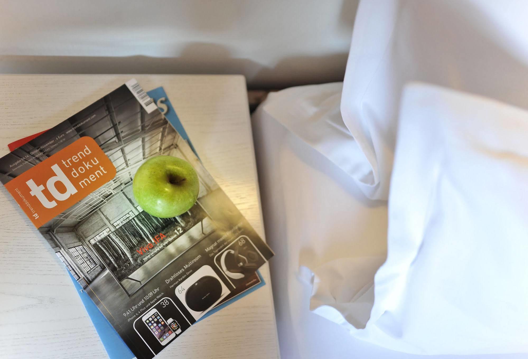 Airport Hotel By The New Yorker Кьолн Екстериор снимка